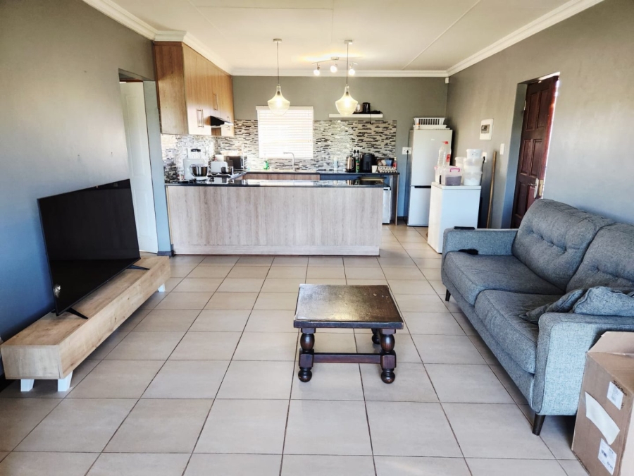 2 Bedroom Property for Sale in Pellissier Free State